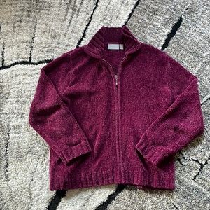 Full zip maroon sweater. Croft & Barrow. Size large